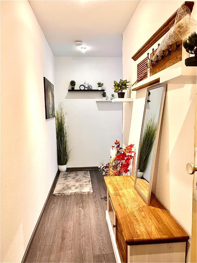 Geraeumige Wohnung Im Herzen Kassels ภายนอก รูปภาพ