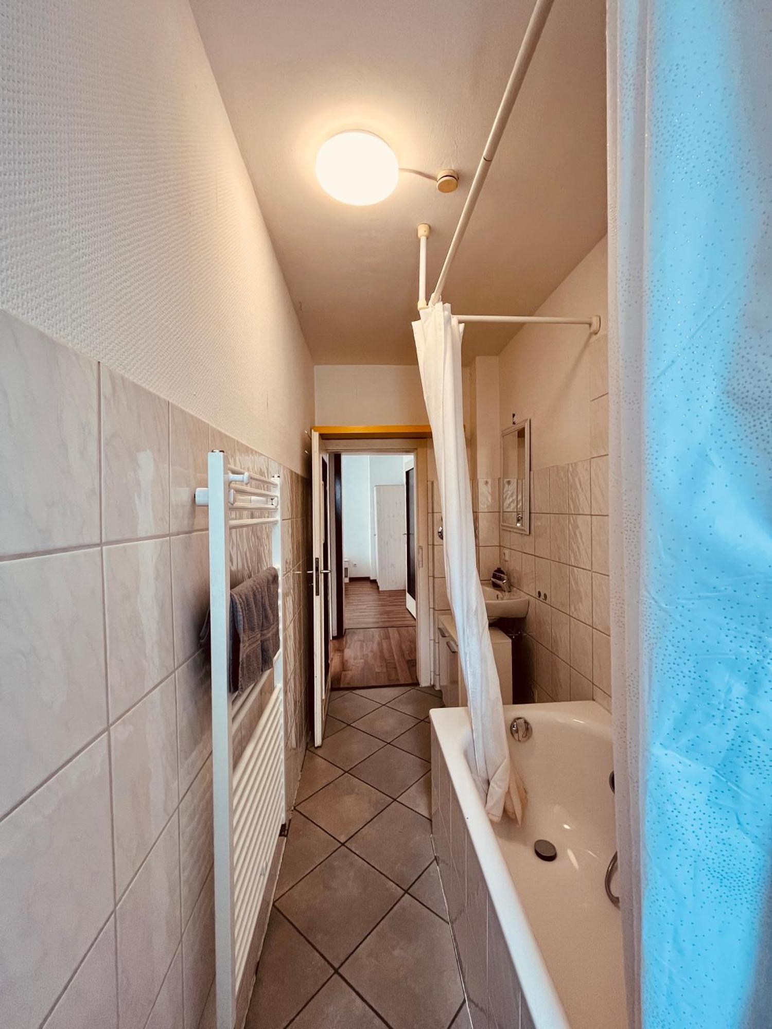 Geraeumige Wohnung Im Herzen Kassels ภายนอก รูปภาพ